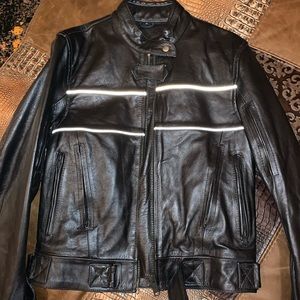 Like NEW!Women’s Leather Motorcycle Jacket Size M